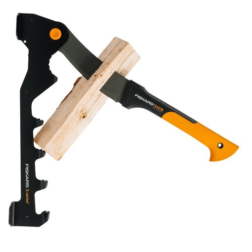 Fiskars X-Series Sada nástěnný štípač na dřevo a mačeta 1079159 Fiskars X-Series Sada nástěnný štípač na dřevo a mačeta 1079159