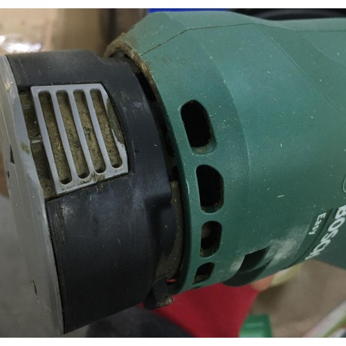 VÝPRODEJ BOSCH EasyGrassCut 18 Aku strunová sekačka, bez aku 06008C1C01 JEDNOU POUŽITO!!