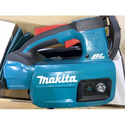 VÝPRODEJ MAKITA DUC254CZ Aku řetězová pila carving 25cm, Li-ion LXT 18V, bez aku Z PO SERVISE, POUŽITÉ!!