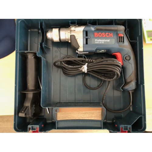 VÝPRODEJ BOSCH GSB 16 RE Professional Příklepová vrtačka 060114E500 PO SERVISE!!