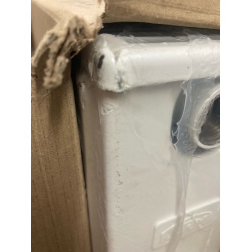 VÝPRODEJ Kermi Therm Profil-Kompakt deskový radiátor 22 200 / 1000 FK0220201001NXK POŠKOZENÝ!!