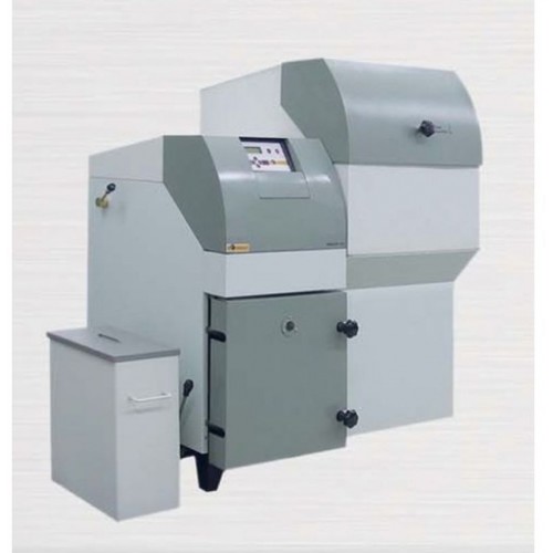 BENEKOV R 15 Climatix 2 pravý automatický kotel na obilí 140900101