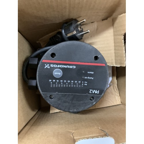 VÝPRODEJ Grundfos PM 2 řídící jednotka s kabelem 96848740 POŠKOZENÝ OBAL!!!