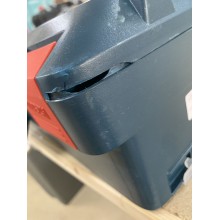 VÝPRODEJ BOSCH GLL 3-80 CG Liniový laser + BM 1 Univerzální držák 0601063T00 POŠKOZENÝ KUFR!!