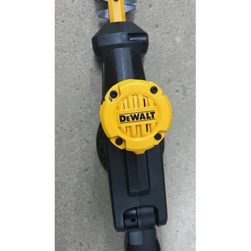 VÝPRODEJ DeWALT DCMPH566N Aku plotostřih s dlouhou rukojetí (55cm/18V/bez aku) PO SERVISE