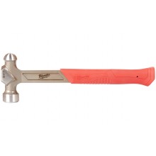 Milwaukee Dílenské zaoblené kladivo 680g 4932492347