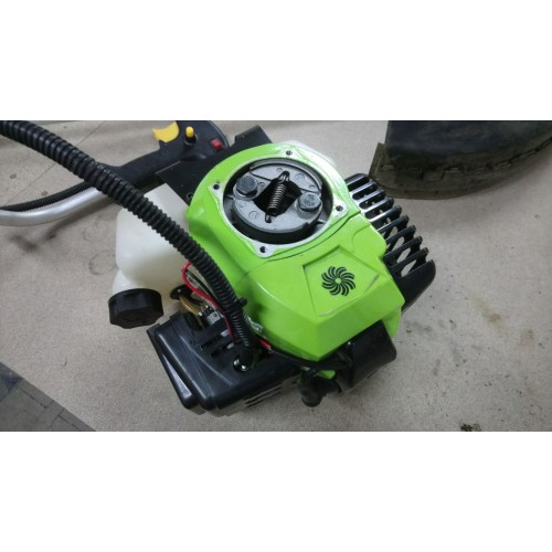 VÝPRODEJ FIELDMANN FZS 4003-B benzínový křovinořez 50001174 POUŽITÉ, FUNKČNÍ!!!