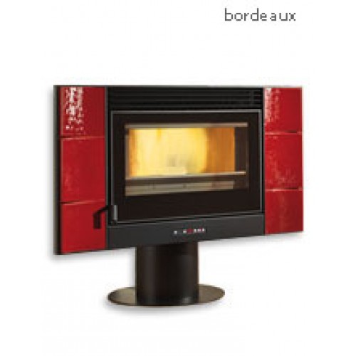 Extraflame Esmeralda krbová kamna na pelety 10 kW bordo