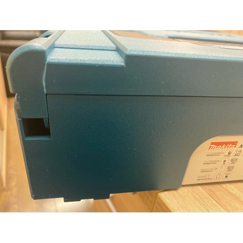 VÝPRODEJ MAKITA B-43044 sada vrtáků a bitů 66 ks MAKPAC POŠKOZENÝ KUFR a VLOŽKA!!