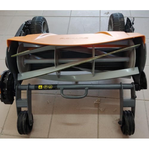 VÝPRODEJ Fiskars StaySharp Max vřetenová sekačka (113880) 1000591 1X POUŽITÉ, POŠKOZENÝ OBAL!!