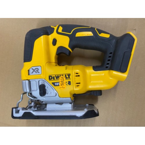 VÝPRODEJ DeWALT DCS334N Aku přímočará pila XR Li-Ion (18V/bez aku) PO SERVISE, BEZ ORIG. OBALU!!
