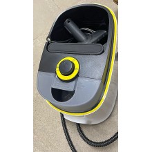VÝPRODEJ KÄRCHER SC 4 Deluxe Parní čistič ( 2200W/4bar/1,3L) PO SERVISE,BEZ ORIG.OBALU