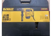 VÝPRODEJ DeWALT D25481K Kombinované kladivo SDS-Max, 40mm (1050W/6,1J) POŠKOZENÝ KUFR!!