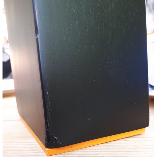 VÝPRODEJ FISKARS Functional Form blok černý s 5 noži (102638) 1014190 POŠKOZENÉ!!
