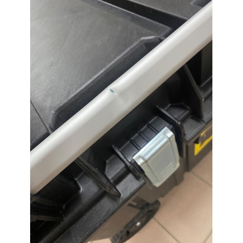 BAZAR STANLEY FMST1-75531 FatMax Voděodolný box na kolečkách, 240 l POŠKOZENÉ MADLO!!!