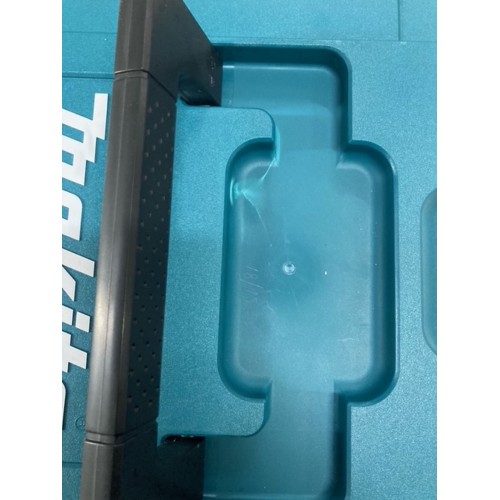 VÝPRODEJ MAKITA 9403J Pásová bruska 100x610mm, 1200W, Makpac POŠKOZENÉ !!