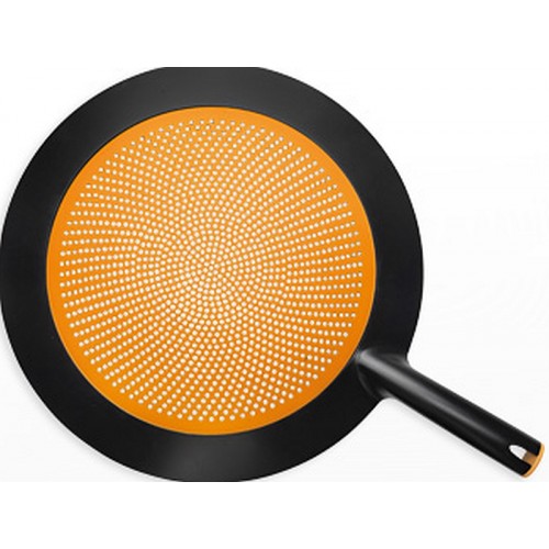 FISKARS Functional Form děrovaná poklička na pánev 858172