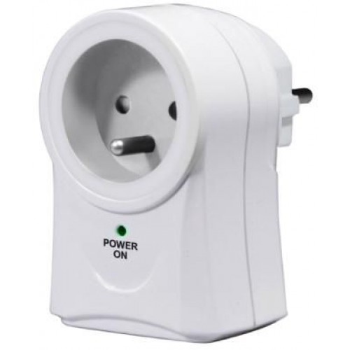 SOLIGHT Přepěťová ochrana do zásuvky PO26, 360J, 1z, otočná o 360°, 2x USB výstup SOLIGHT Přepěťová ochrana do zásuvky PO26, 360J, 1z, otočná o 360°, 2x USB výstup