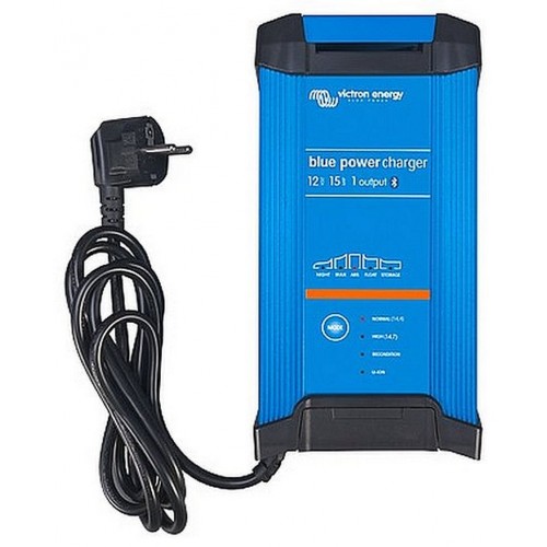 Victron Energy Blue Smart Nabíječka baterií IP22 12V/15A, 1 výstup BPC121542002 Victron Energy Blue Smart Nabíječka baterií IP22 12V/15A, 1 výstup BPC121542002