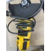 VÝPRODEJ DeWALT DWE4579 Úhlová bruska (2600W/230mm) PO SERVISE, POUŽITÝ