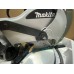 VÝPRODEJ MAKITA MLS100N Zkracovací a pokosová pila 255mm, 1500W POUŽITO!!