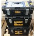 VÝPRODEJ DeWALT Aku combo sada nářadí 18V 4x 5,0Ah Li-Ion XR, s vozíkem a kufry Tough DCK854P4-QW POŠKOZENÝ KUFR!!