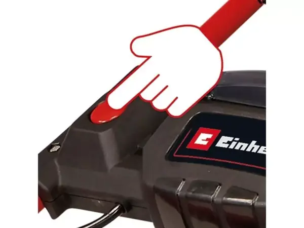 Funkce elektrického startování benzinové sekačky Einhell GC-PM 46 SM HW-E Li s tlačítkem startu a ukazatelem pro prst.