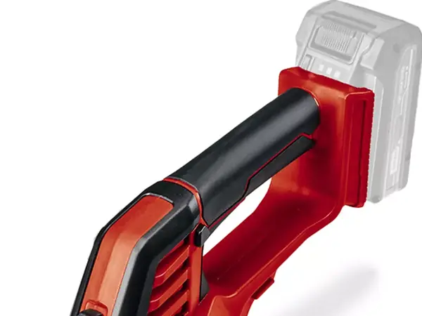 Aku nůžky na trávu a keře Einhell GE-CG 18/100 Li-Solo s vloženým akumulátorem, foceno zezadu.