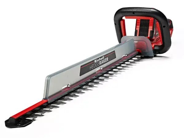 Akumulátorové nůžky na živý plot Einhell GE-CH 18/60 Li-Solo šikmo zepředu s dobře viditelnou čepelí a rukojetí.