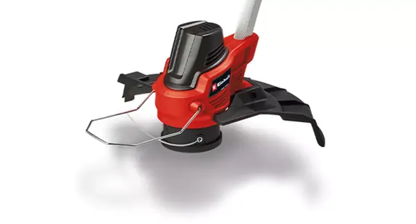 Der Schneidkopf des Einhell Akku-Rasentrimmers GE-CT 18/33 Li E mit sichtbarem Flowerguard zum Schutz angrenzender Pflanzen.