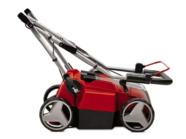 Aku vertikutátor-provzdušňovač Einhell GE-SC 36/35 Li-Solo z boku se sklopenou vodicí lištou na bílém pozadí.