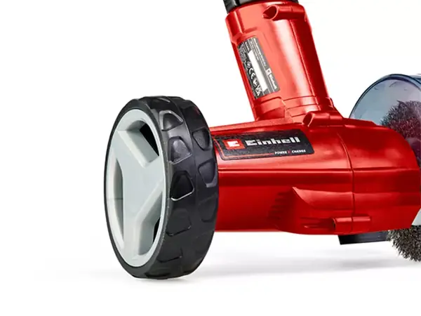 Nahaufnahme des Führungsrads am Einhell Akku-Fugenreiniger GC-CC 18 Li-Solo auf weißem Hintergrund.