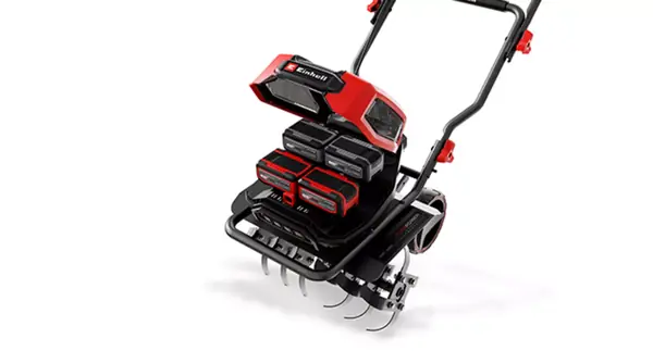 Az Einhell GP-CR 36/45 Li E BL akkumulátoros kapálógép felülről, 4 behelyezett akkumulátorral (Double-Twin-Pack technológia).