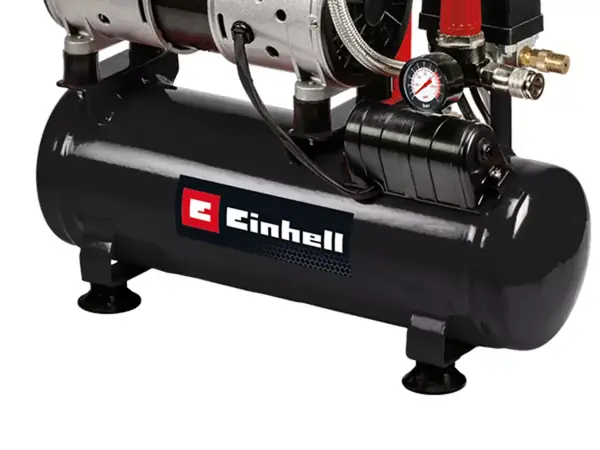 Der Drucklufttank des Einhell Kompressors TE-AC 110/6 Silent Plus in schwarzer Ausführung.