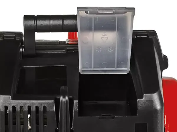 Oberseite des Einhell Kompressors TC-AC 190/6/8 OF Set mit geöffnetem Zubehörfach aus transparentem Kunststoff.