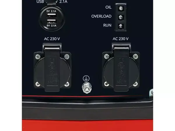 Detailní záběr na ovládací panel elektrocentrály Einhell TC-IG 2000 se dvěma zásuvkami a kontrolními spínači.