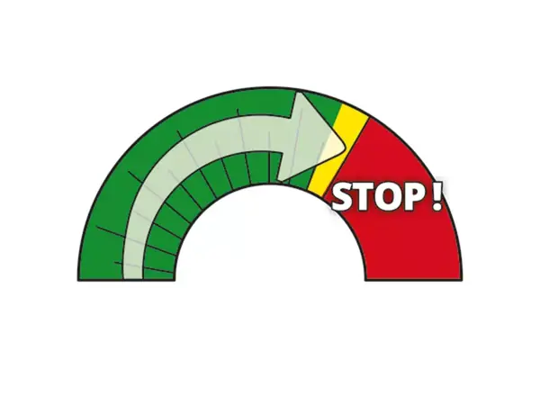 Grafické znázornění ochrany proti přetížení u elektrocentrály Einhell TC-IG 2000 s barevnou stupnicí a označením „STOP“.