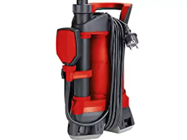 Zadní pohled na kalové čerpadlo Einhell GE-DP 3925 ECO s navinutým kabelem a vedením kabelu.