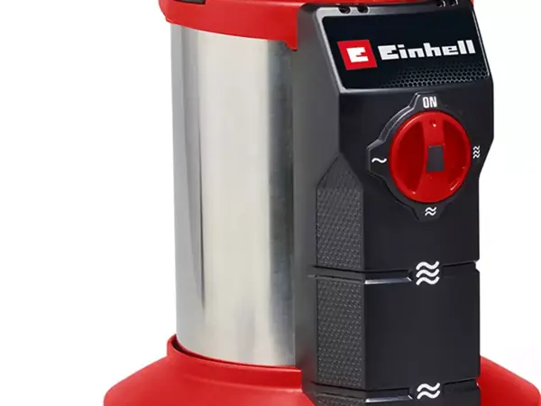 Pohled z boku na kalové čerpadlo Einhell GE-DP 7935 N-A LL ECO s nerezovým tělem a červeným spínačem.