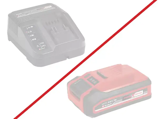 Šedě zobrazená nabíječka a akumulátor s červeným šikmým pruhem, upozornění na nepřibalené příslušenství.