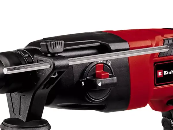 Robustn-doraz-hloubky