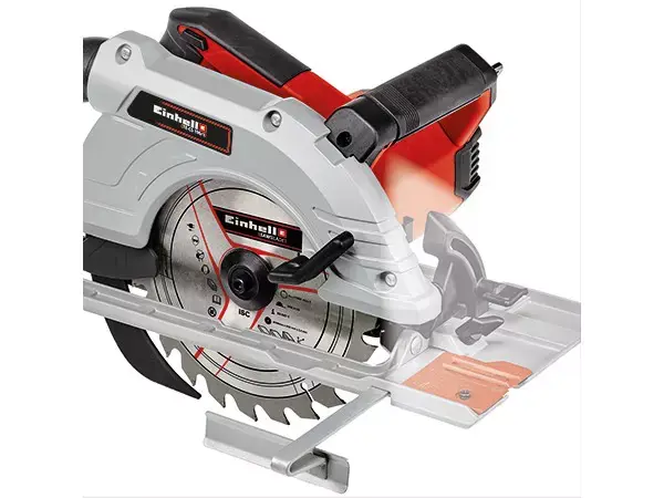 Ruční kotoučová pila Einhell TE-CS 190/1 s integrovaným LED světlem pro lepší viditelnost linie řezu.
