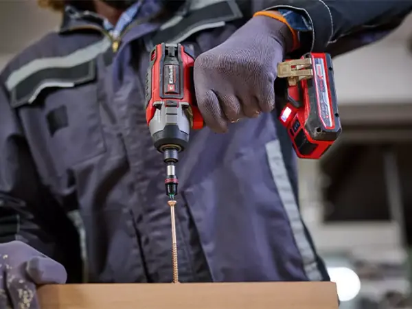 Nastaviteln-rychlost