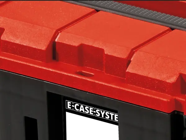 Systémový kufr Einhell E-Case M s úchytem pro upevnění visacího zámku.